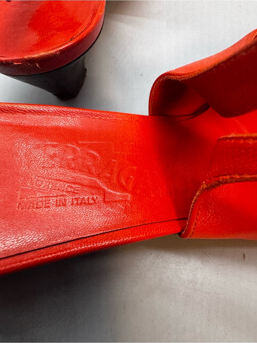 Salvatore Ferragamo Slingback Kitten Heel Pumps Womens 9 Red Leather - Picture 4 of 7